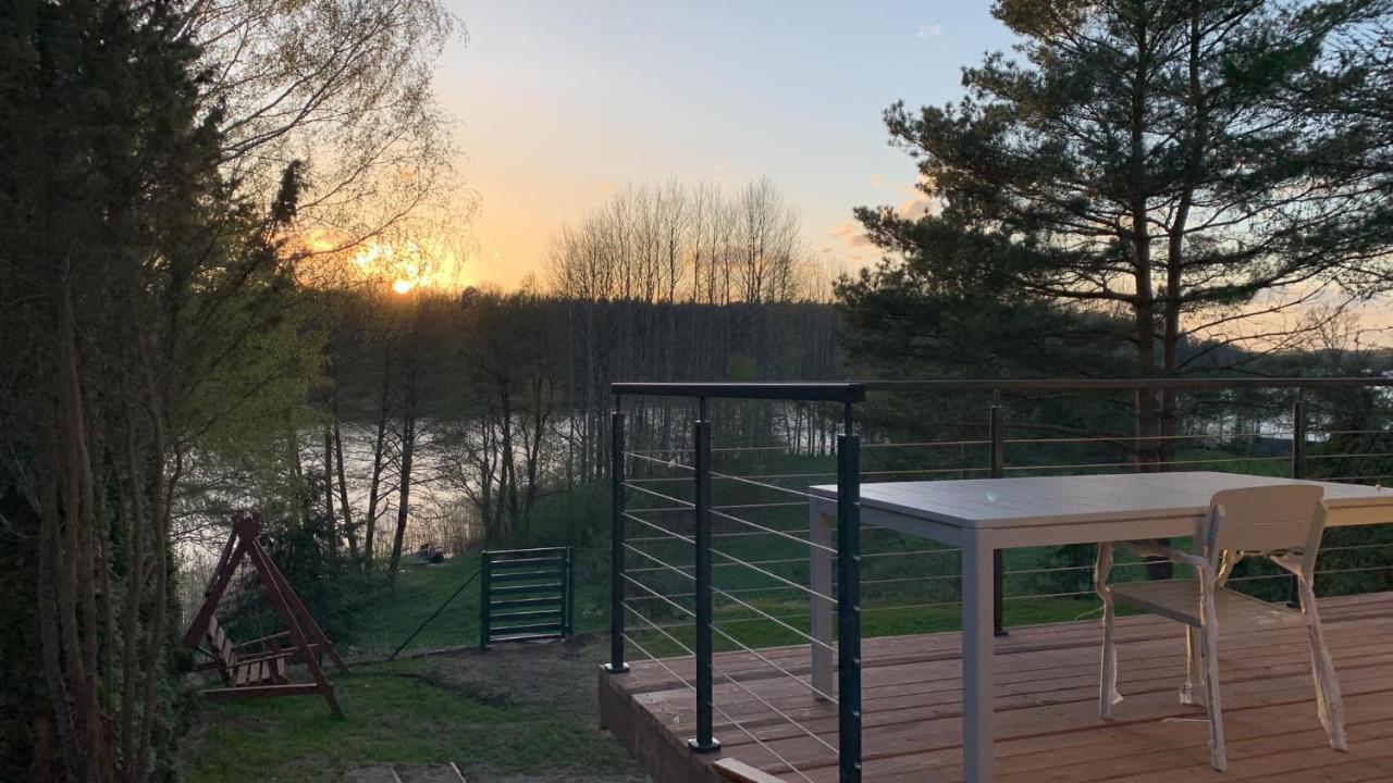 Dom Nad Jeziorem Gaja House Jadamowo Exterior foto